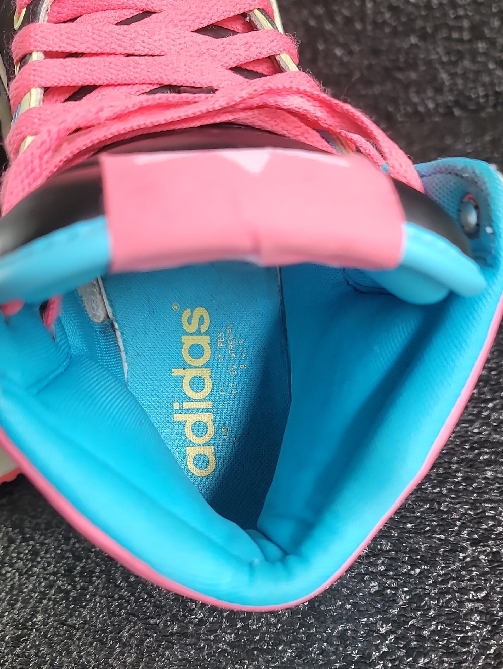 ๐ฅ RARE ๐ฅ Adidas Decades/Hard Court "Oddity" Wmns 8 - Picture 14 of 16